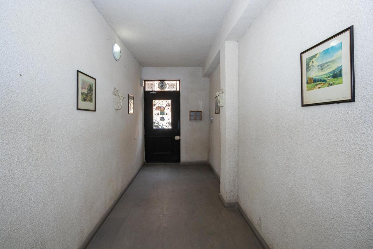 Brand New Apartment With Terrace Tbilisi Exteriör bild